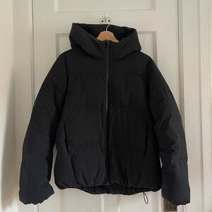 Uniqlo black puffer coat